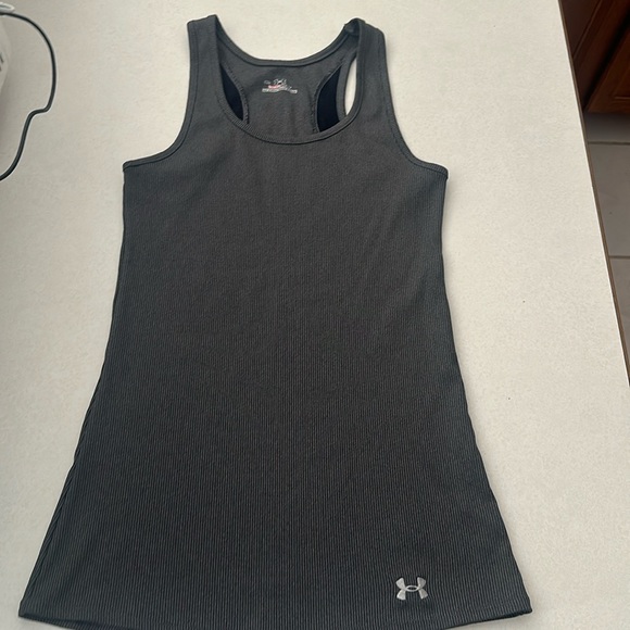 Under Armour Tops - Under armour black/charcoal tank